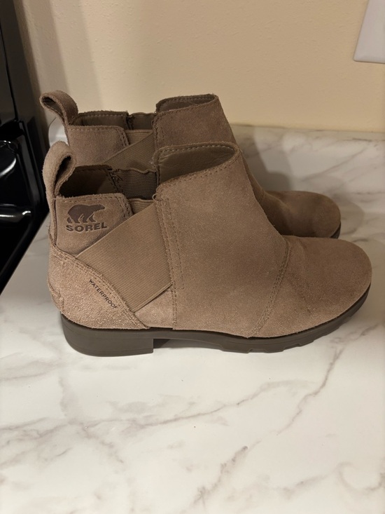 Sorel Shoes - Sorel Emilie Chelsea Women's Suede Cattail Tan Ankle Boots I Size 4